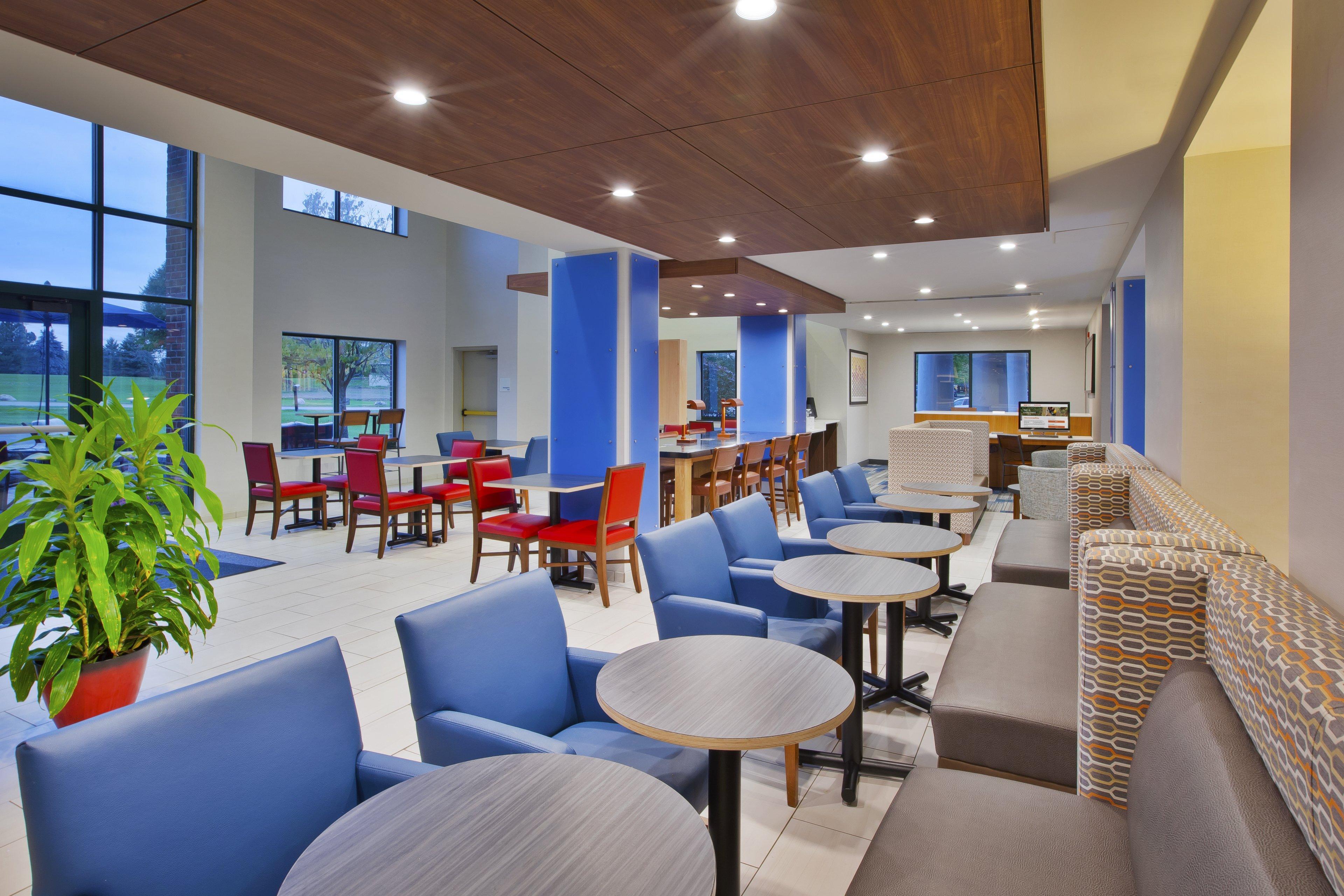 Holiday Inn Express Rochester-Victor By Ihg Exteriör bild